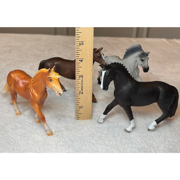 Lot of 4 Schleich & Breyer Horse Figures - Collectible Toy Set, Great Condition - Picture 5 of 14